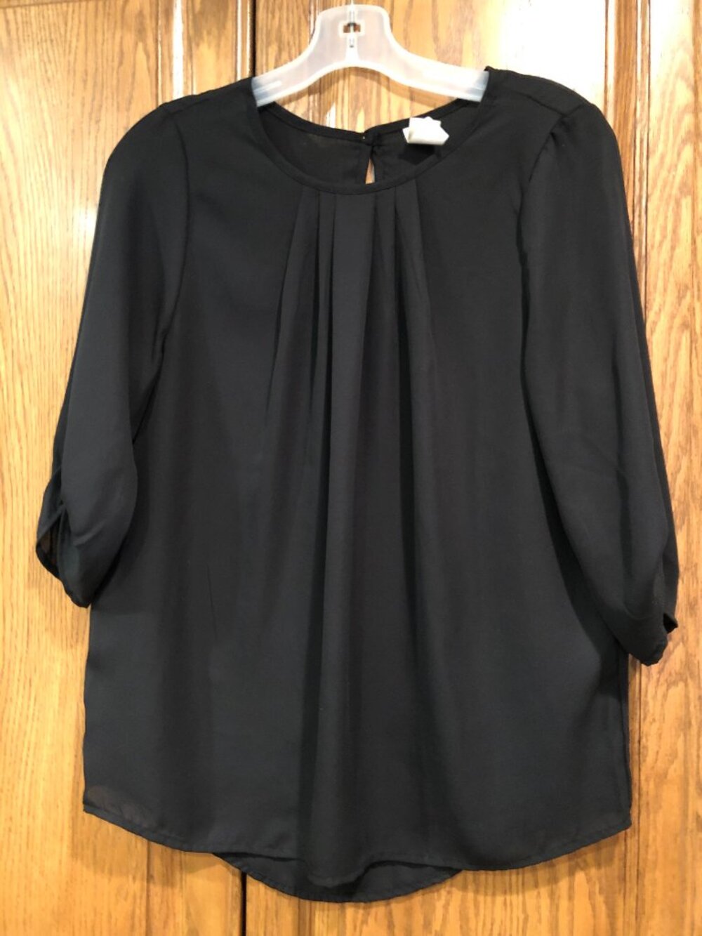 Brenda's Black 3/4 Roll Tab Sleeve Blouse Size Large Front Pleated Neckline